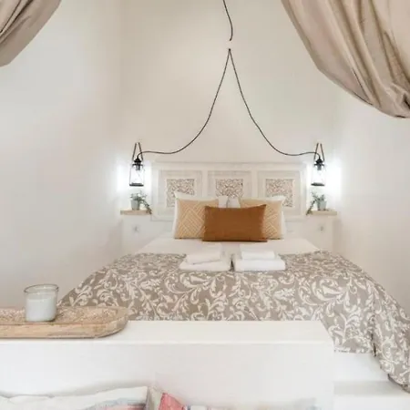 Floripes Stylish شقة *
